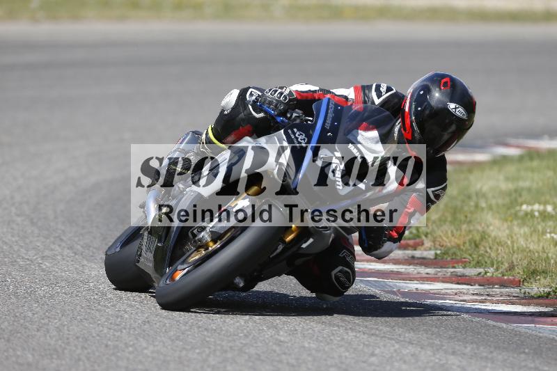 /Archiv-2025/05 14.04.2025 Plüss Moto Sport ADR/Freies Fahren/900